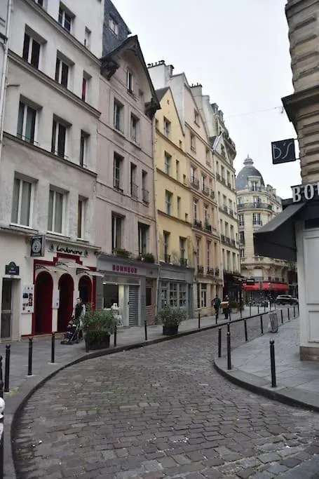 Place Maubert Charmant Nid Equipe Vue Ascenseur דירה פריז